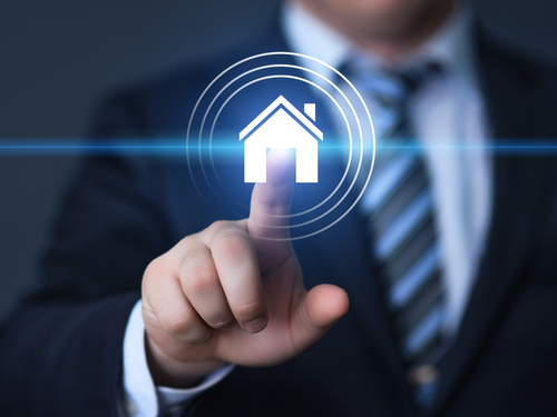 HubSpot or Salesforce for Real Estate businesses? Which is better?