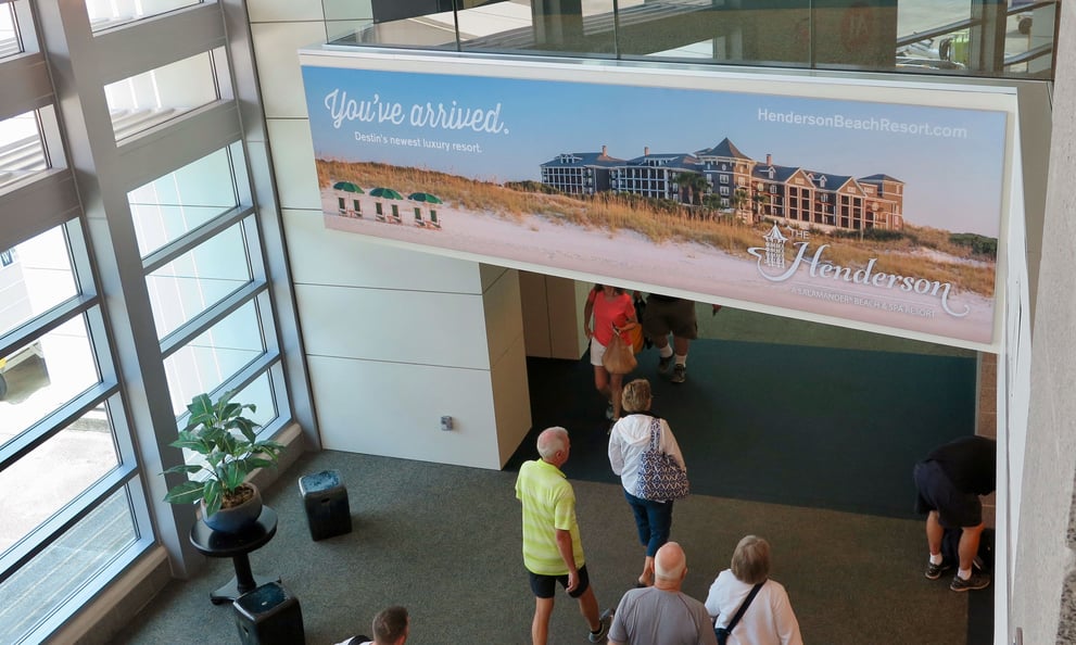 Clear Channel Airports DestinFort Walton Beach Airport