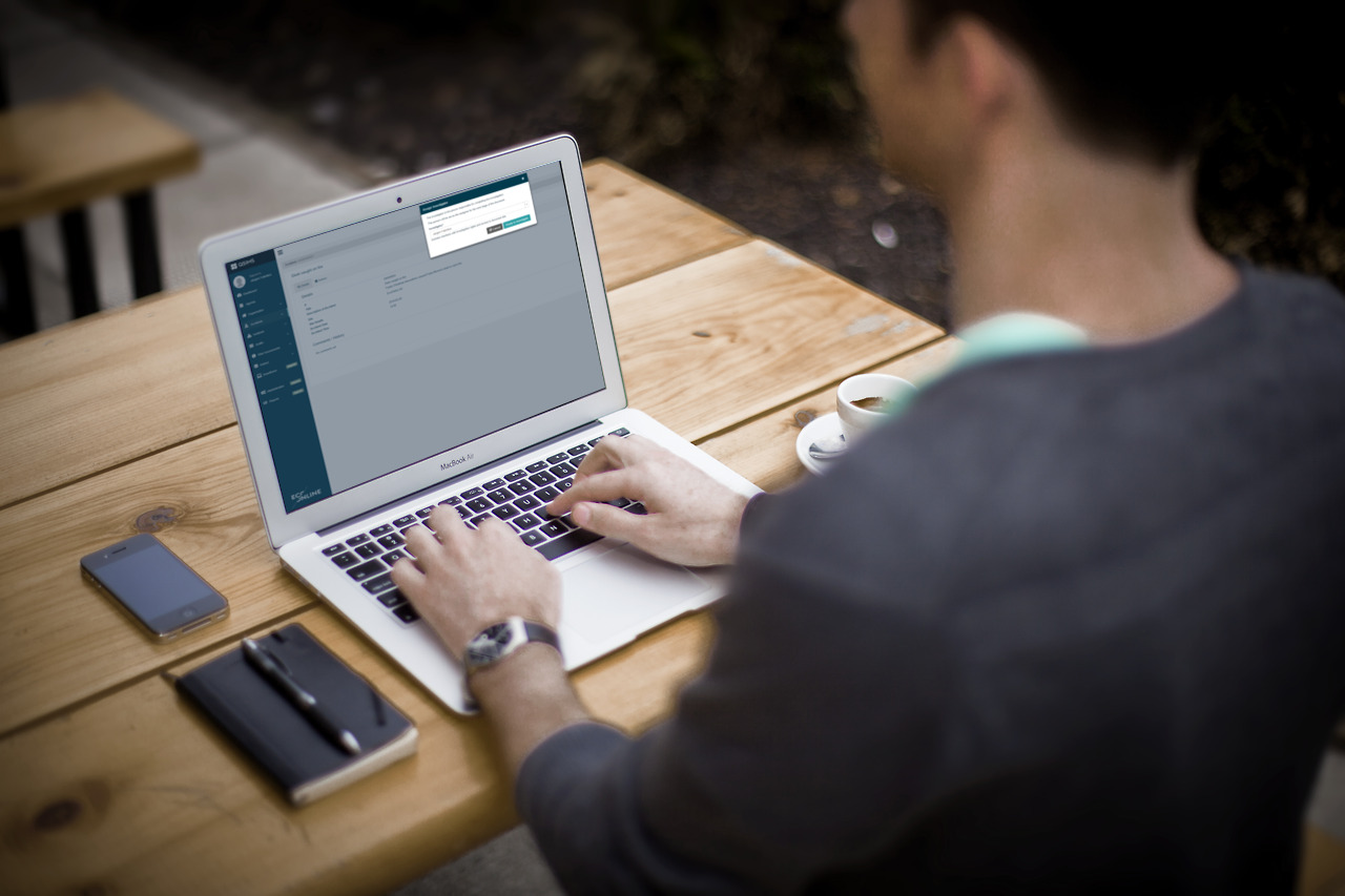 SDS Authoring Mockup-Safety-manager-Macbook-1