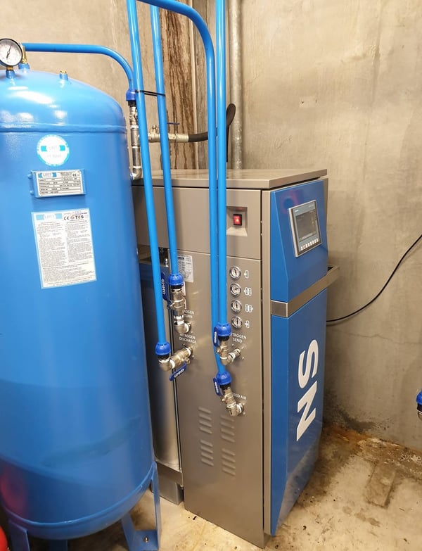 Nitrogen generator and air receiver for Mission Estate