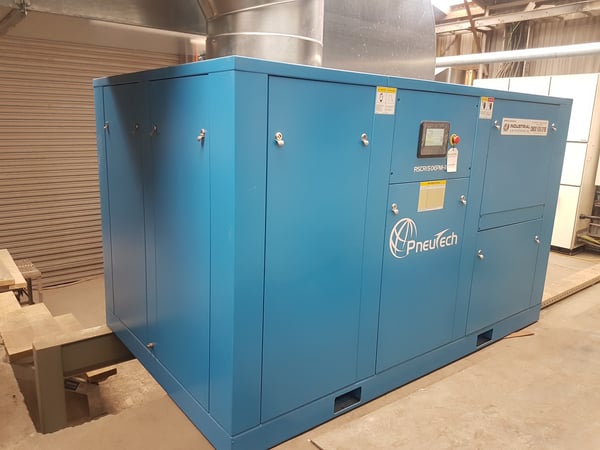 Variable speed compressor for sandblast facility