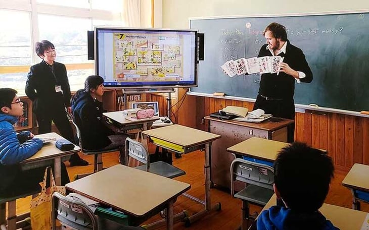 5 Best Places to Teach English in Japan