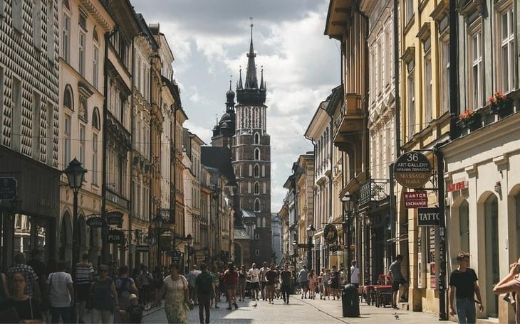 Experience Quintessential Europe While Teaching English in Poland