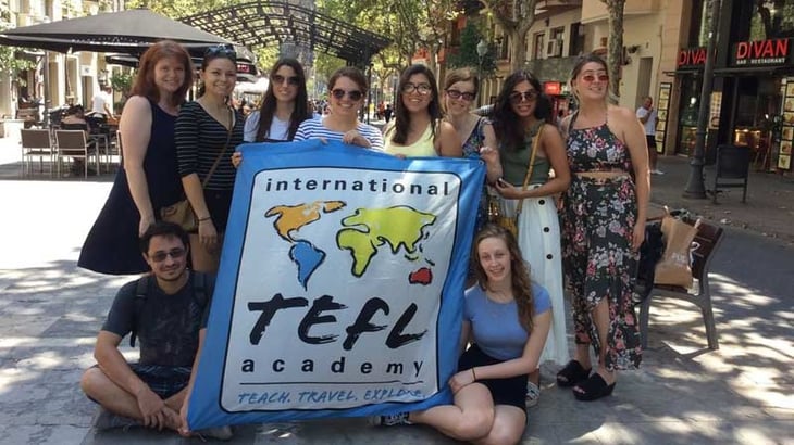 5 Reasons Why You Can't Afford to Buy a $300 Online TEFL Course