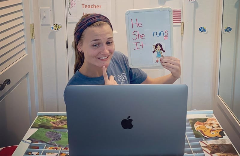 Teaching English Online from the USA - Q&A with Jocelyn Hellested
