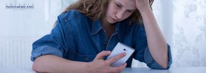 6 riesgos en internet para los adolescentes