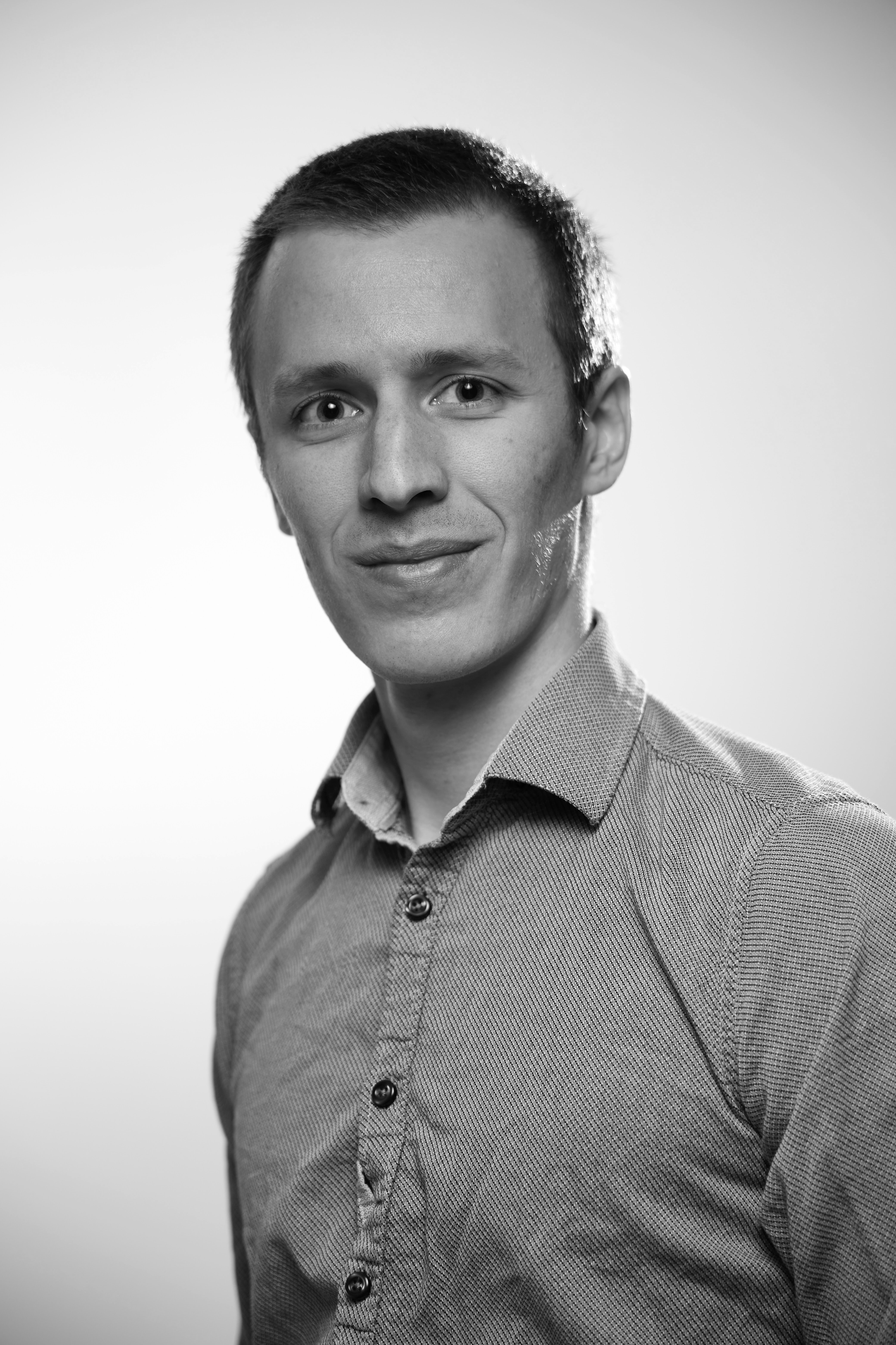 ludovic-migneault-EZ4TYgXPNWk-unsplash