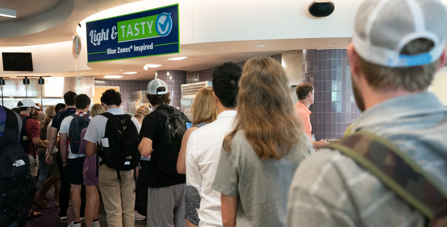 Healthy Cafeteria line at TCU