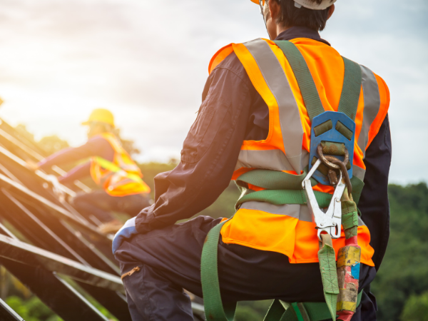 Must-Have Roofing Safety Equipment and Tools | Equipter