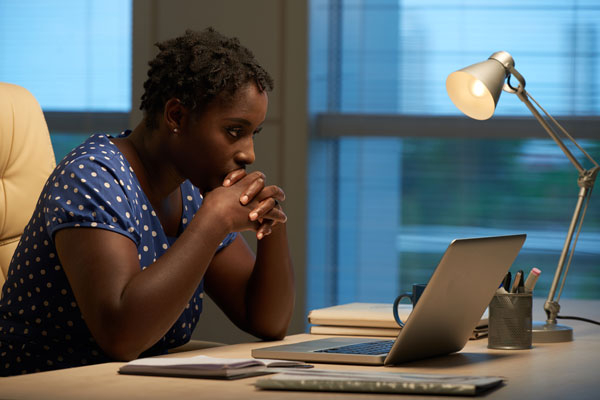 contemplating-business-woman