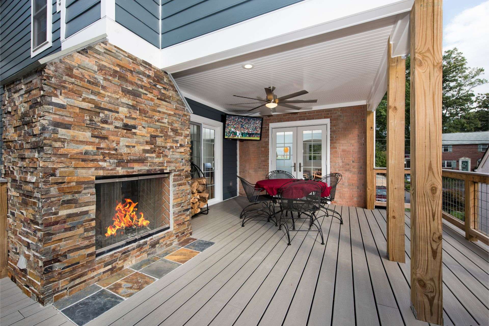 Tips For Creating The Perfect Indoor-Outdoor Area In Your Home