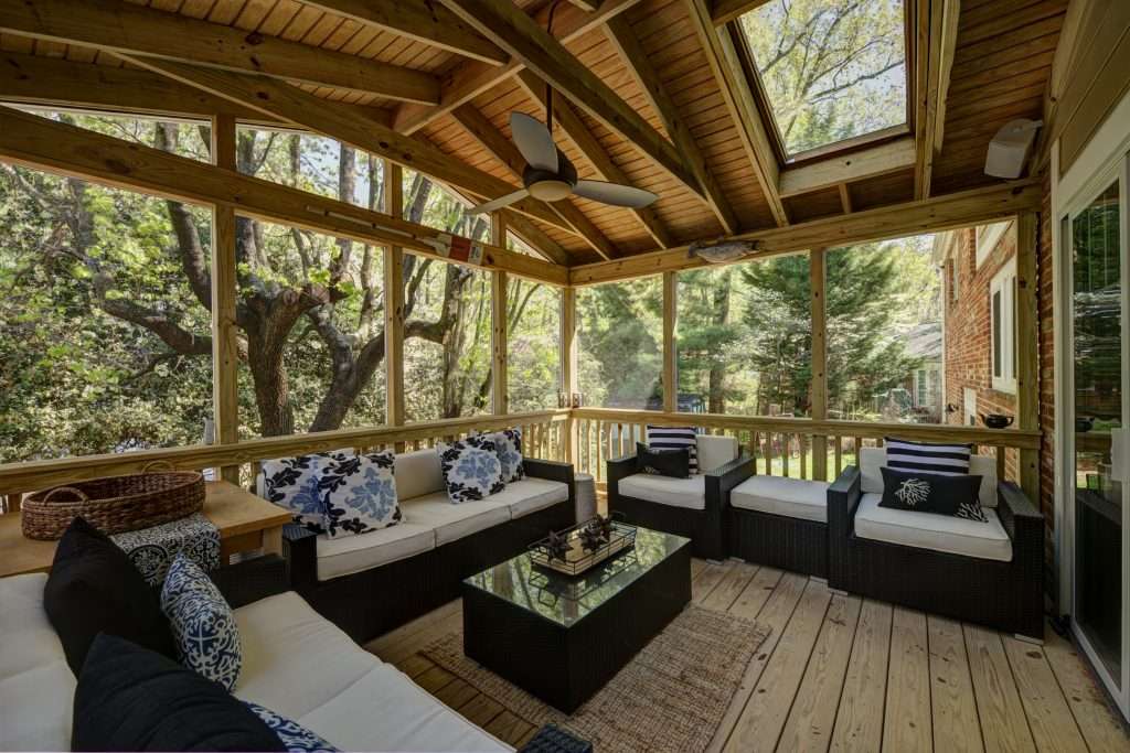 McLean Screened in Porch