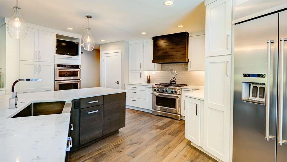10 Farmhouse Chic Decorating Ideas For Your Home
