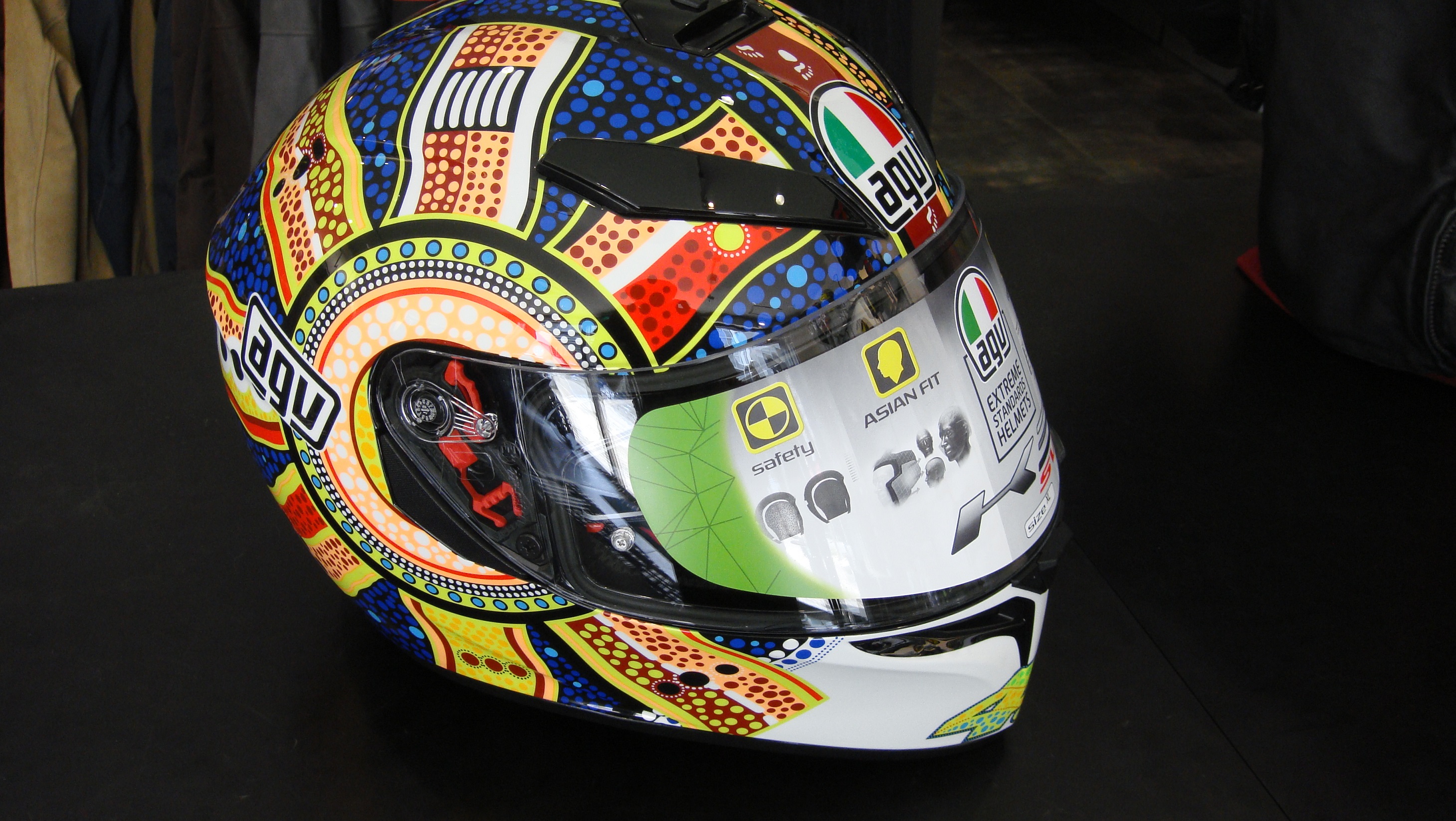 新色 AGV K-3 SV ヘルメットのご紹介！