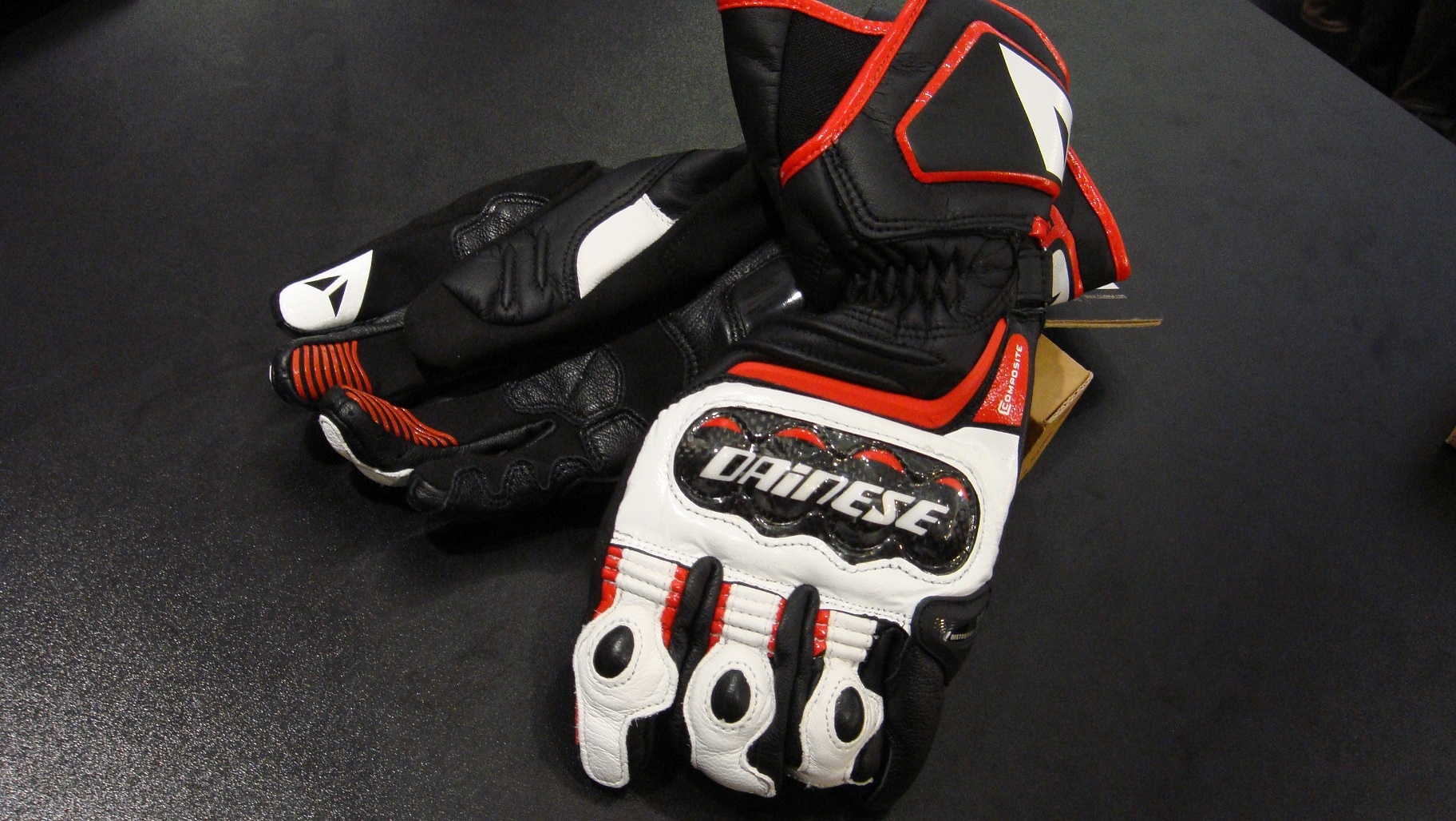 Dainese Carbon D1 Long バイクグローブ ダイネーゼ 〜3XLカーボンダイネーゼ Carbon Long D1 Gloves