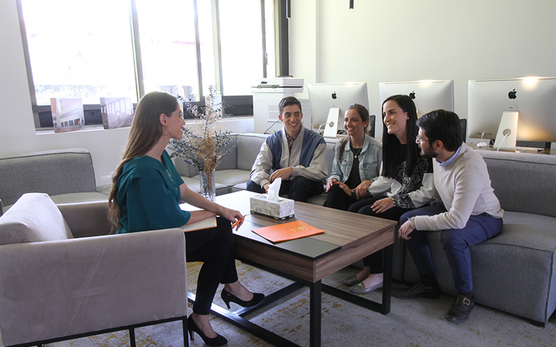 Desarrollo Humano y Familiar