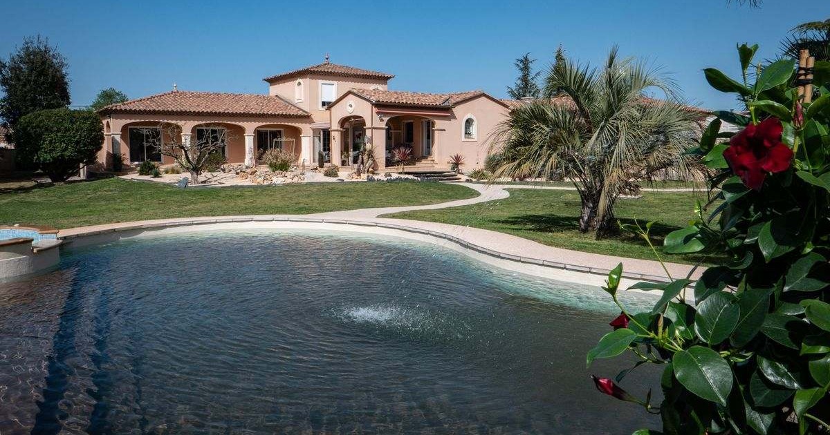 piscine fond mobile