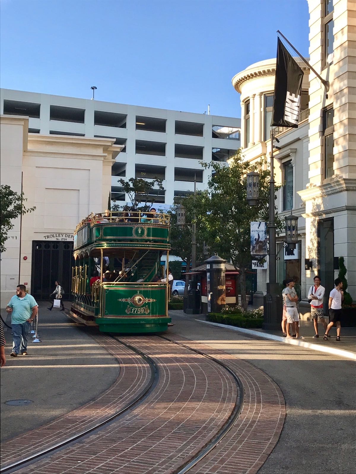 The Grove Trolley