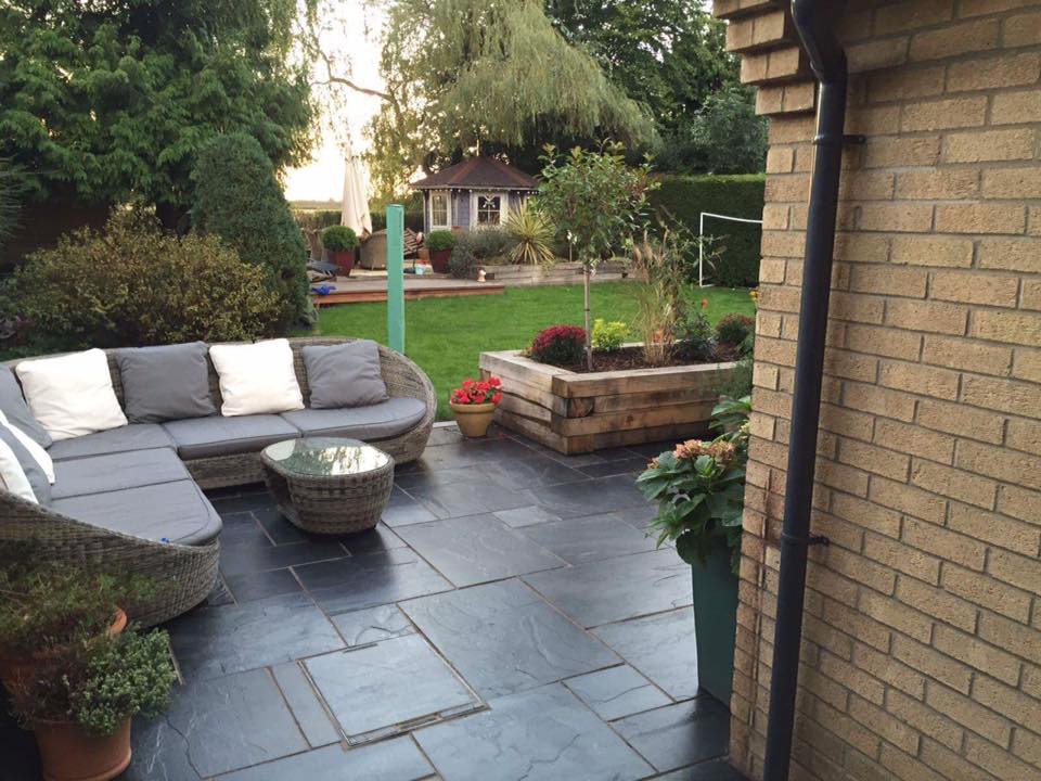 Riven Slate Paving Slabs Patio Pack