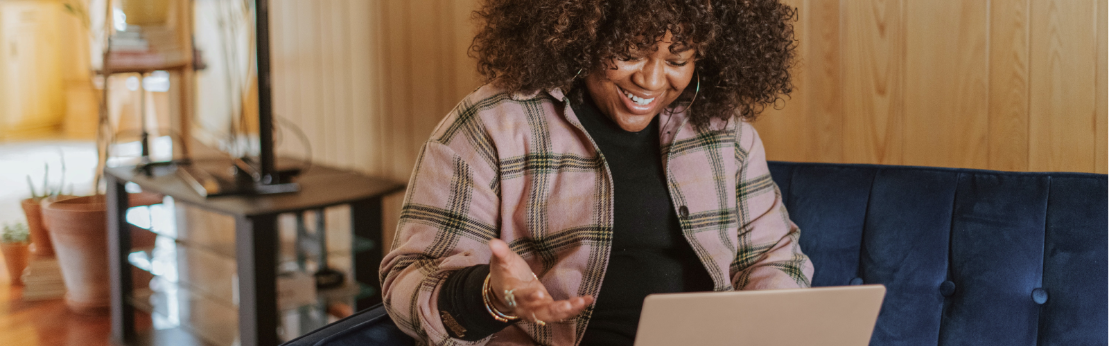 Our Top 10 Interview Tips for Freelancers blog banner