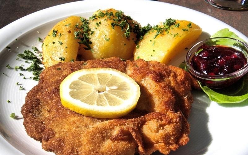 schnitzel-austria-food