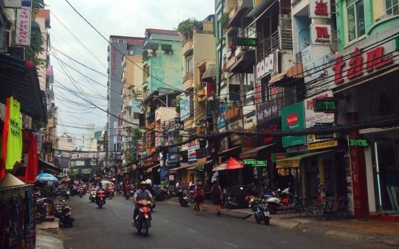 teaching English in Asia with no degree