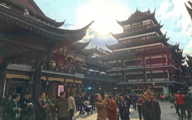 American English teachers living in China