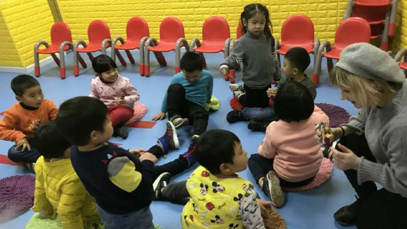 teach english in China TEFL review