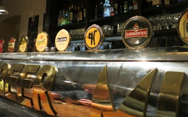 ESL jobs in Prague Czech Republic