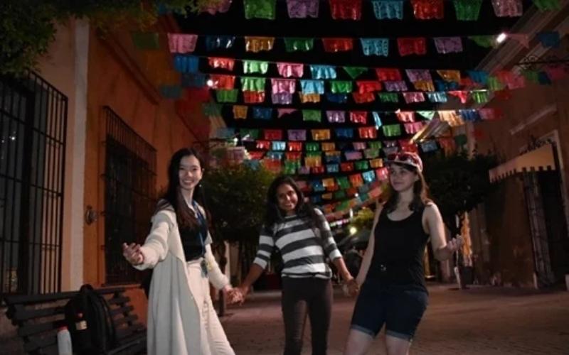 Teach English in mexico TEFL review