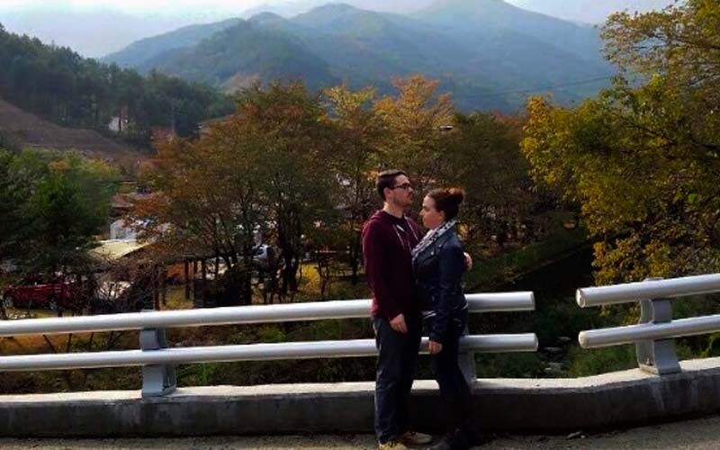 Get TEFL Certified and teach English in South Korea with Your Significant Other