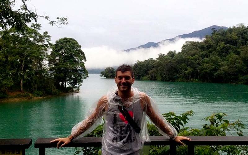 Get TEFL certified and teach English in Taiwan