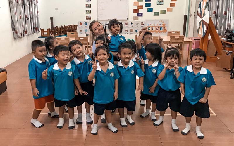 Make money teaching English in Thailand