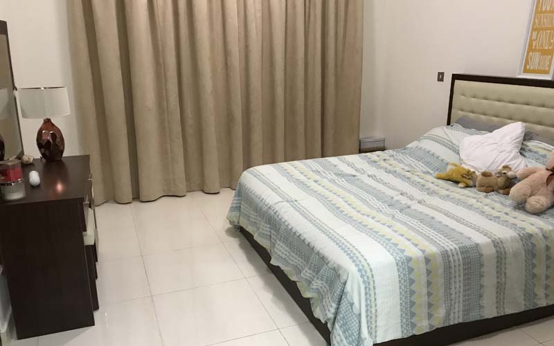 Teach English in the UAE and get free housing