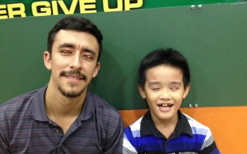 teach English in Vietnam TEFL review