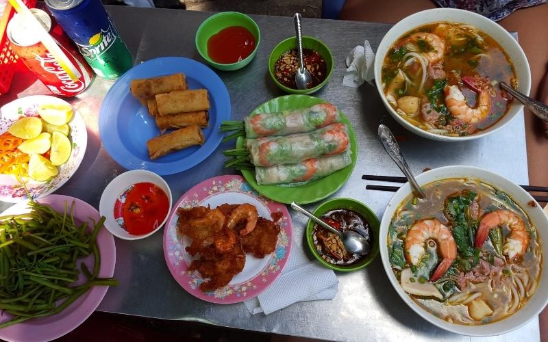 Eating in Vietnam
