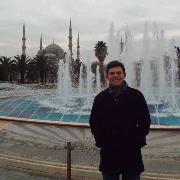 Seamus McMahon Get TEFL Certified