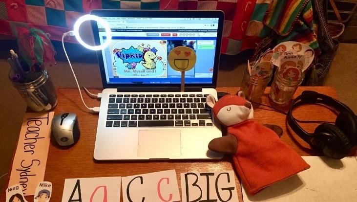 How to teach English online