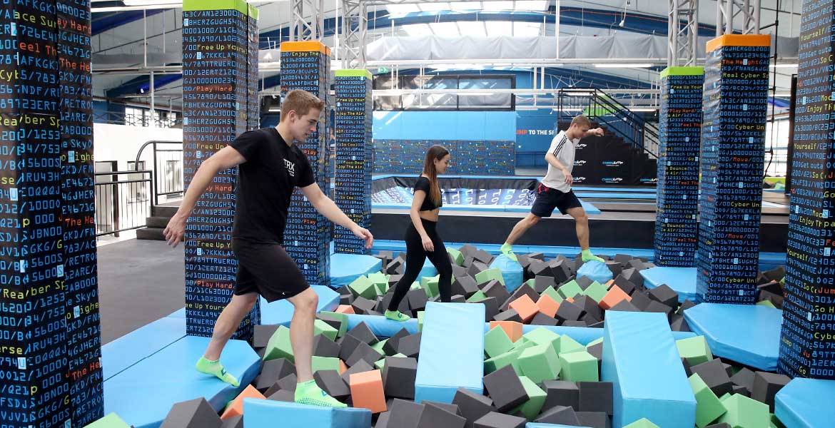 Akrobat-Bike_park_or_Trampoline_park-PIC03