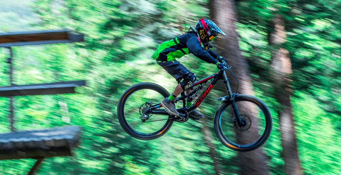Akrobat-Bike_park_or_Trampoline_park-PIC04
