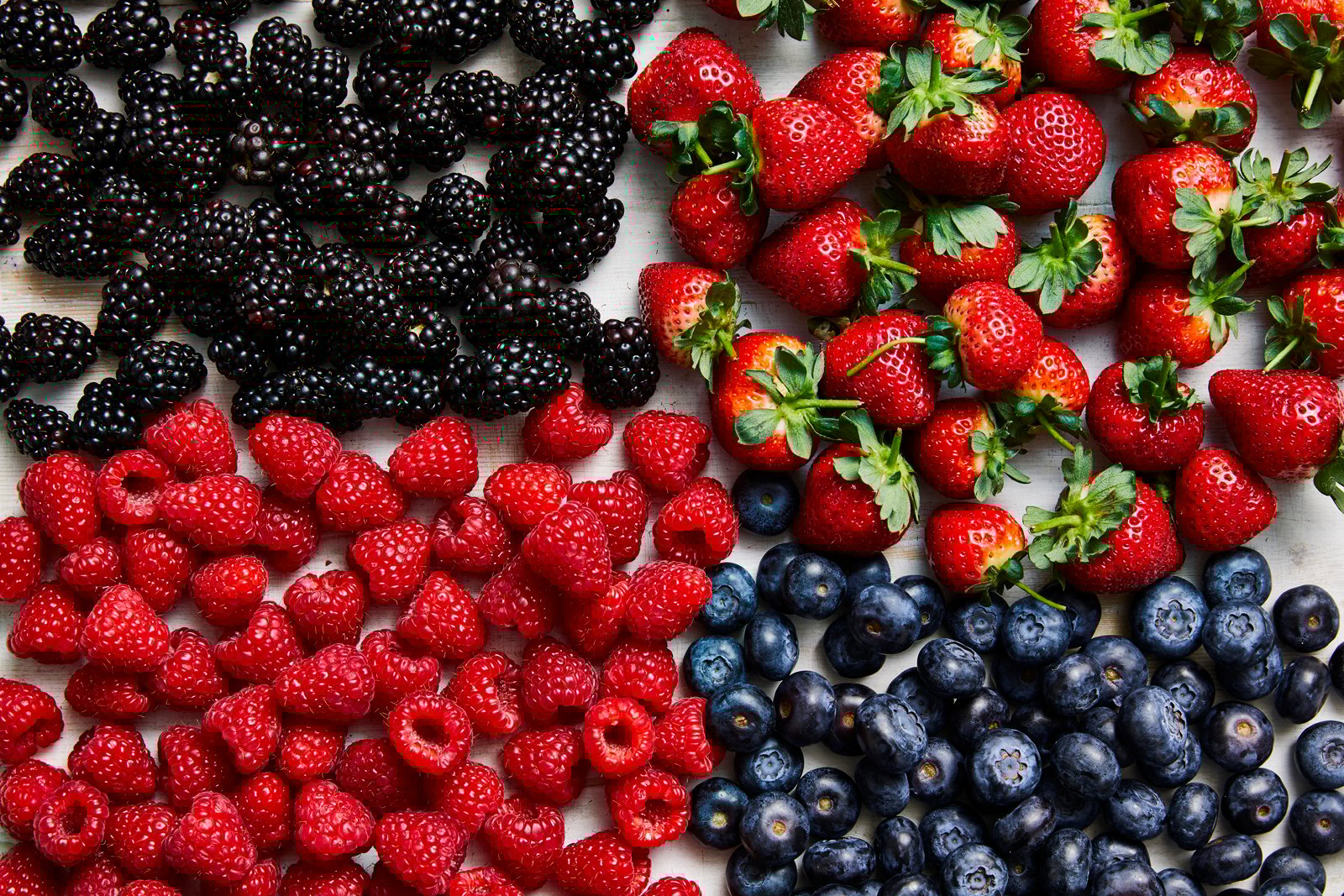 https://f.hubspotusercontent10.net/hubfs/7325363/Produce_LR_Mixed%20Berries_Strawberries_Blueberries_Raspberries_Blackberries_Styled_2019_3-1.jpg