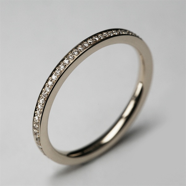 Stephen Einhorn Micro Eternity Ring 14 Carat White Gold & Brilliant Cut Diamonds