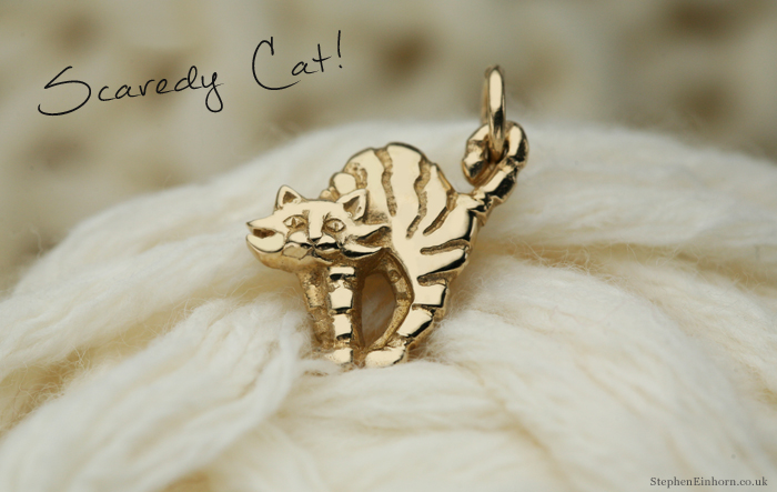 Scaredy Cat Charm - Unique Gold Charms - Jewellery Styling