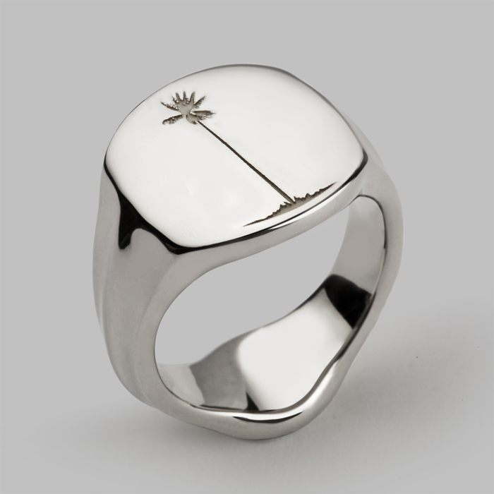 Stephen Einhorn signet ring with palm tree engraving