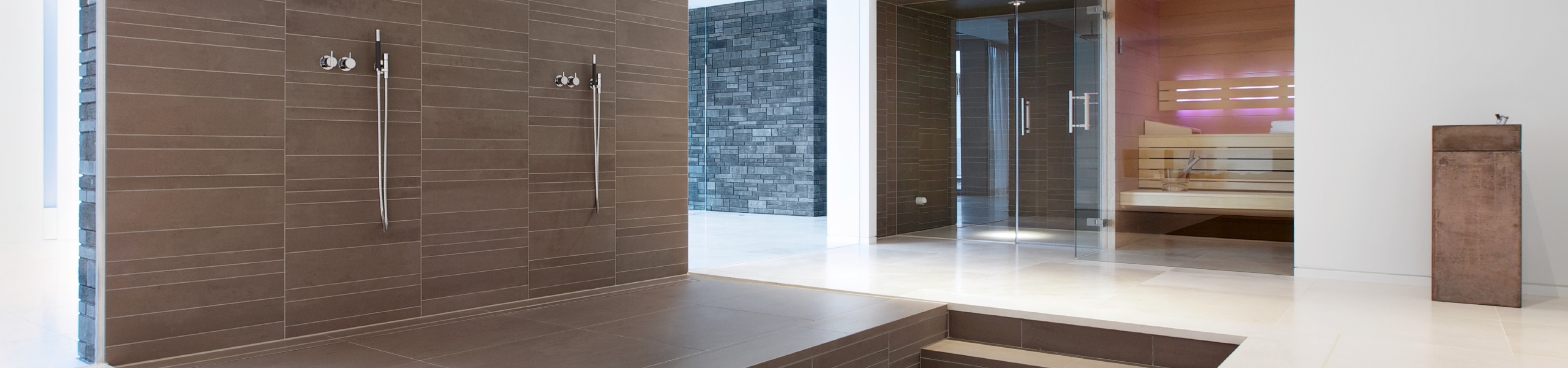 Complete wellnessruimte op maat met plunge pool sauna en stoombad