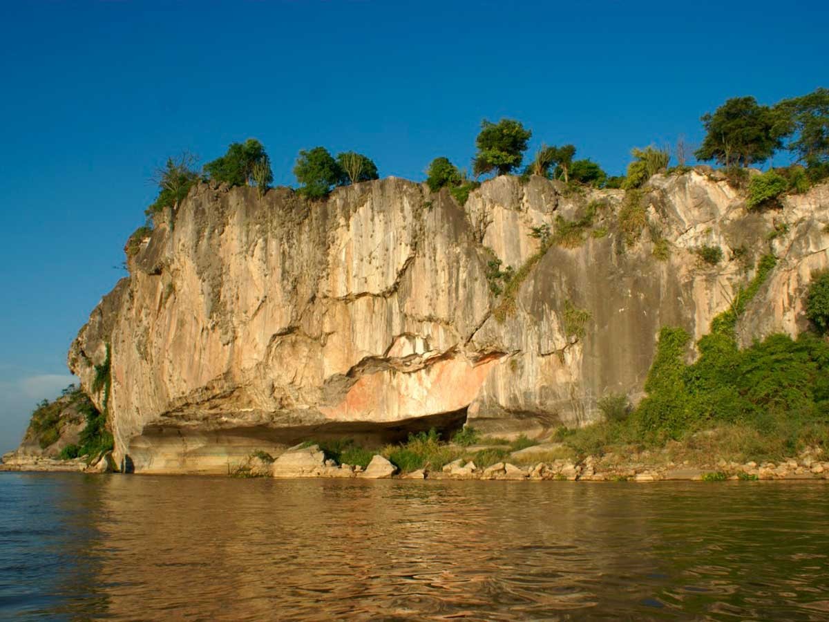 Las Cavernas de Vallemi - Concepción