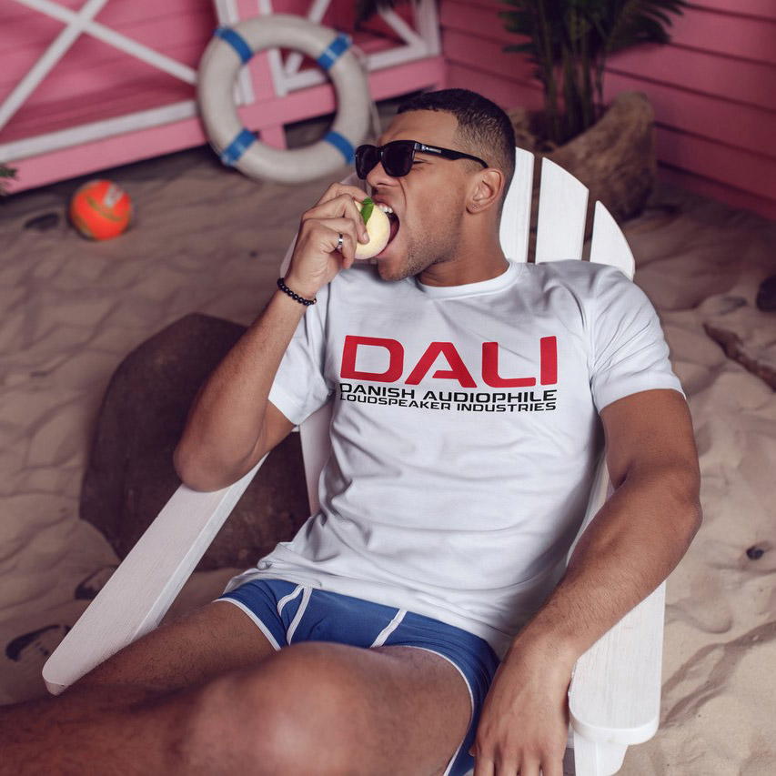White DALI logo t-shirt - on the beach