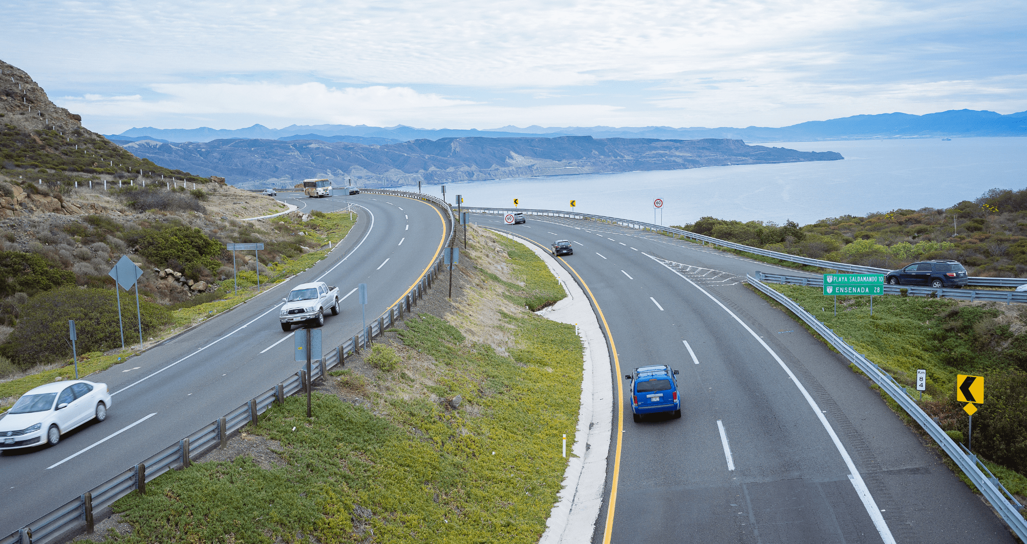 Photographie d'une autoroute européenne.